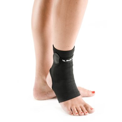 Back on Track Physio Ankle Protectors Stretch Black
